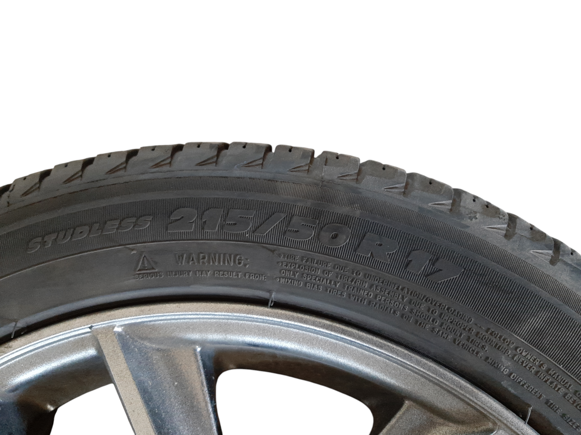 Leaf Диск із гумою R17 Nissan Leaf 2018-2025 Nissan Leaf 2 Leaf Диск із гумою R17 Nissan Leaf 2018-2025 Nissan Leaf 2