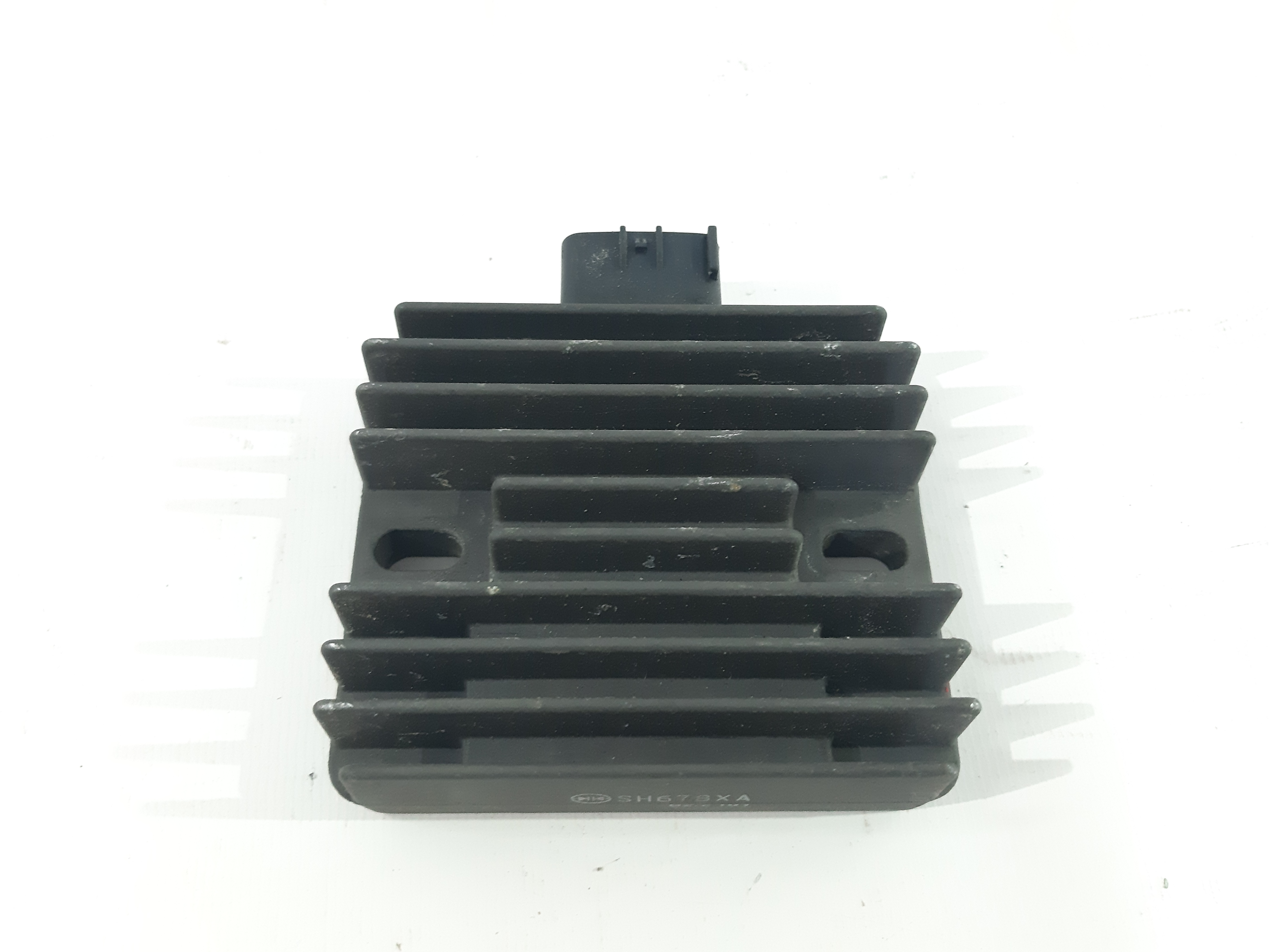 Zx-1000. Стабілізатор напруги Kawasaki ZX-1000 2007-2020 210660705 Kawasaki ZX-1000