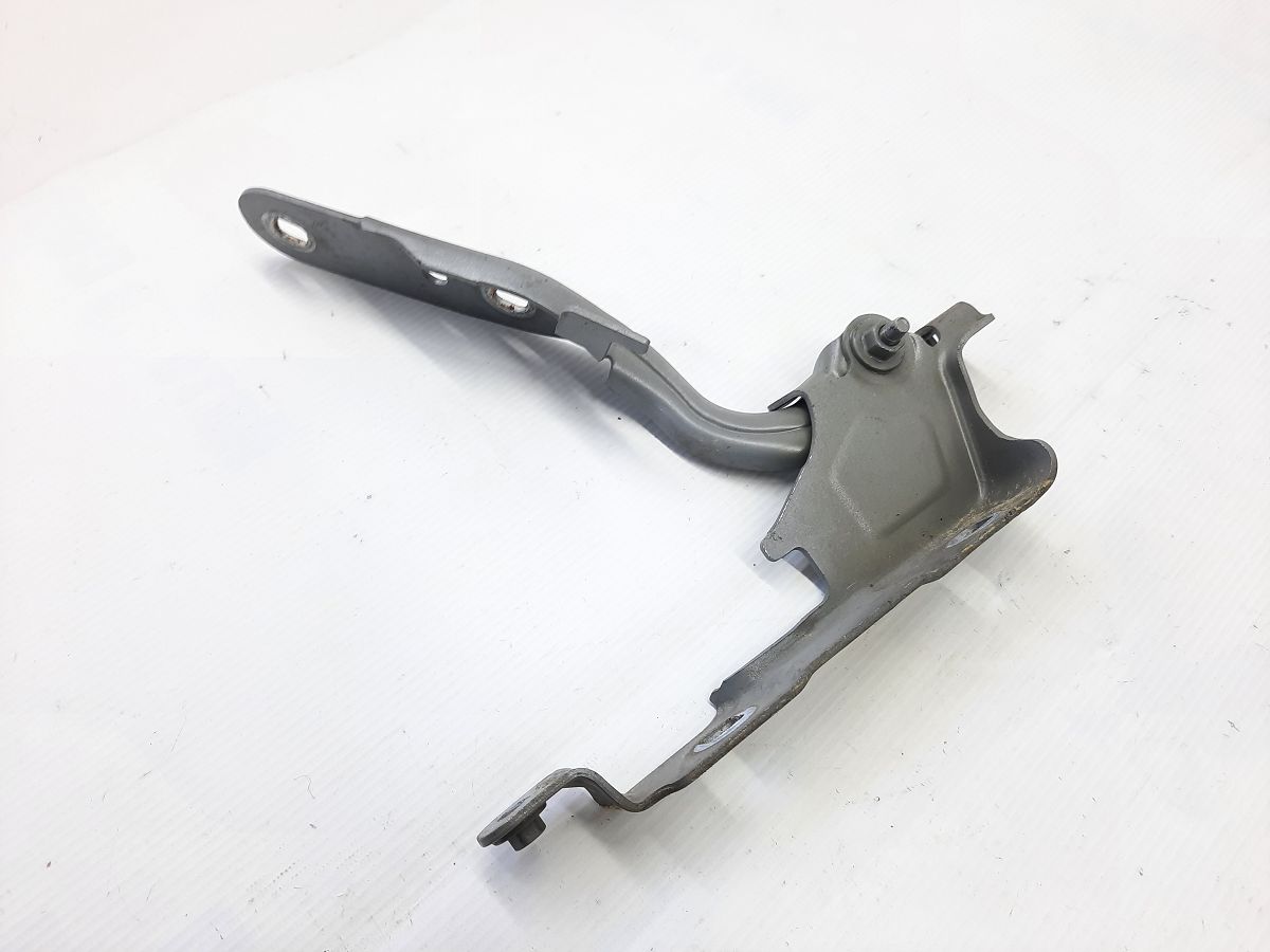 Equinox Петля капота левая Chevrolet Equinox 2010-2017 25802951 Chevrolet Equinox 2