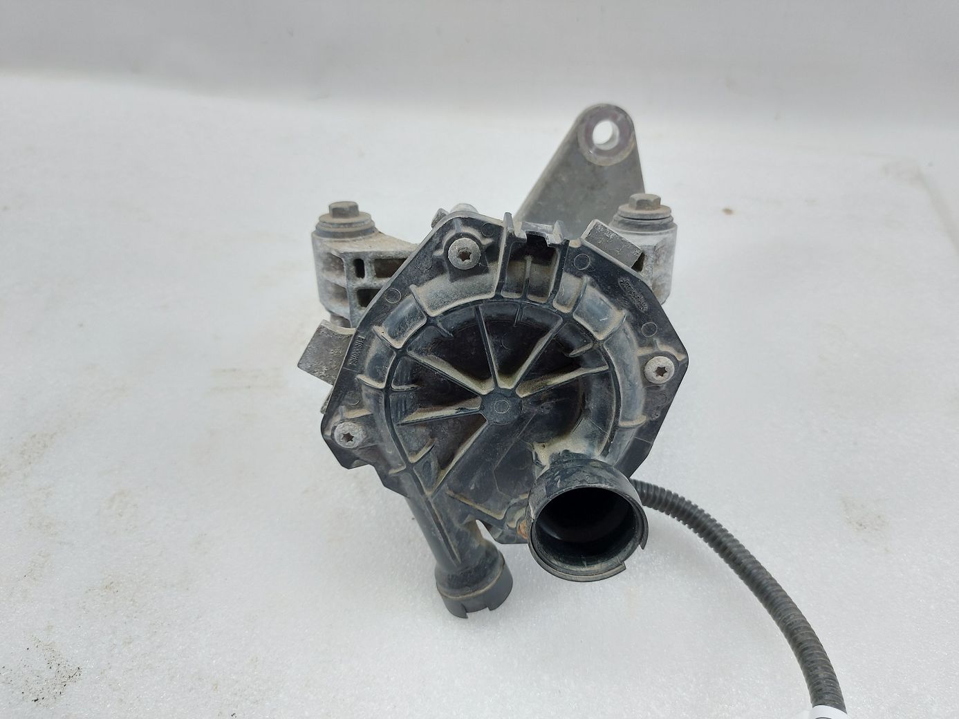 Malibu Насос рециркуляції парів бензину Chevrolet Malibu 2013-2015 12654577 Chevrolet Malibu 2