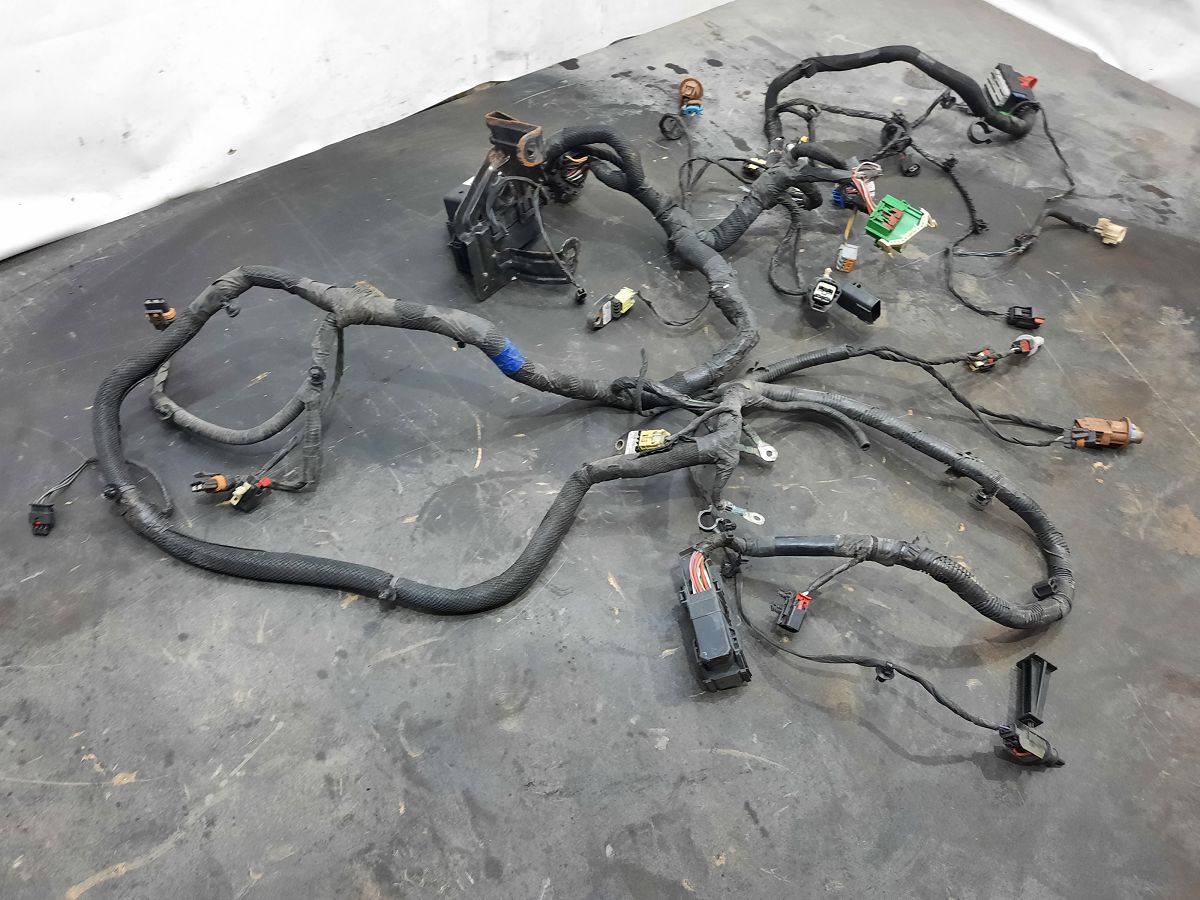 Compass Проводка подкапотная Jeep Compass 2014 68094108AD Jeep Compass 2