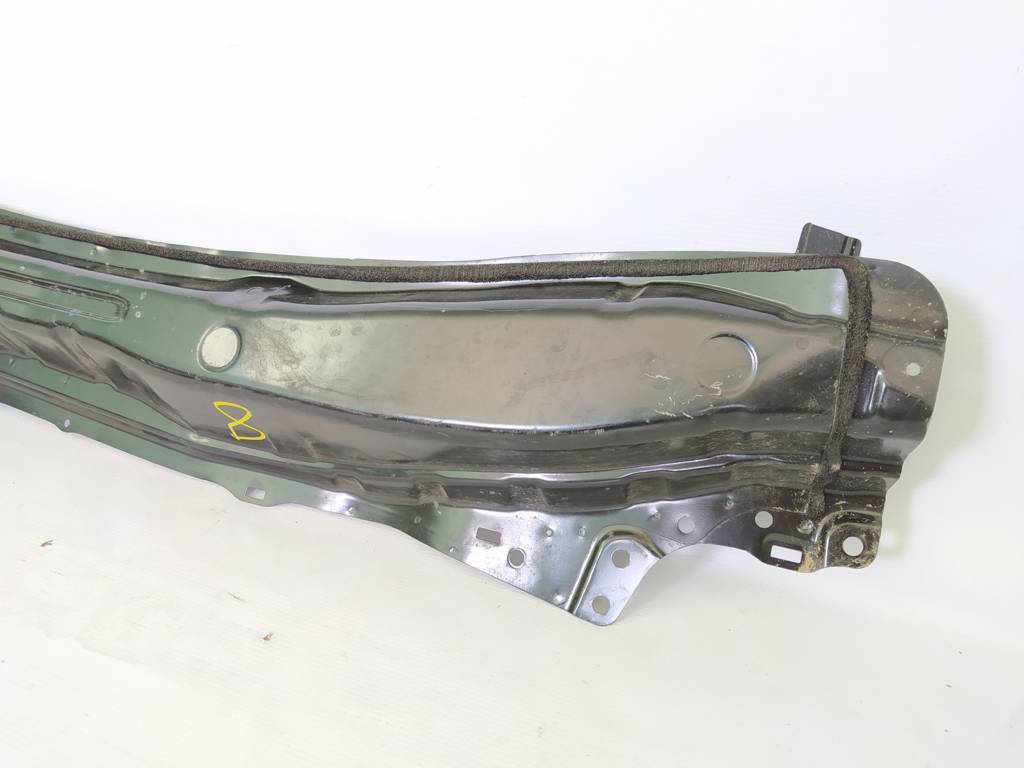 Camry Водосток центральный под лобовое стекло Toyota Camry 2012-2017 5570206090 Toyota Camry 8