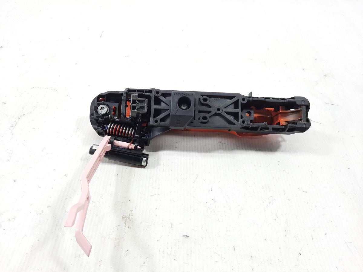 Prius Ручка дверей задньої правої зовнішня Toyota Prius 2012-2015 6921152100E7 Toyota Prius 4