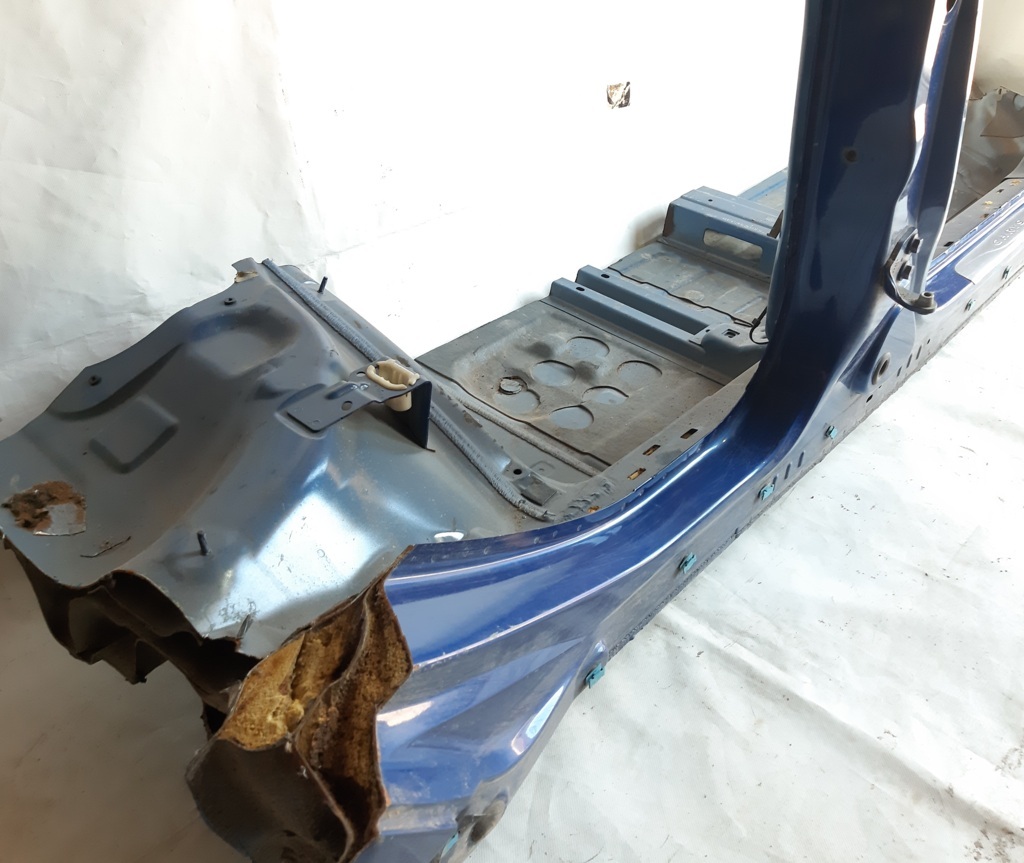 200 limited Стійка центральна права (метал) Chrysler 200 Limited 2015-2017 68104296AC Chrysler 200 Limited 16 200 limited Стійка центральна права (метал) Chrysler 200 Limited 2015-2017 68104296AC Chrysler 200 Limited 16