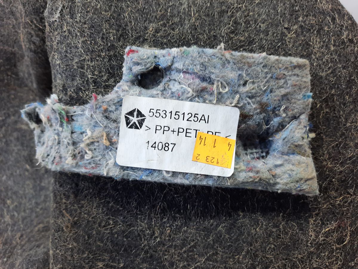 Charger Обшивка багажного відділення ліва Dodge Charger 2011-2014 55315125AI Dodge Charger 8