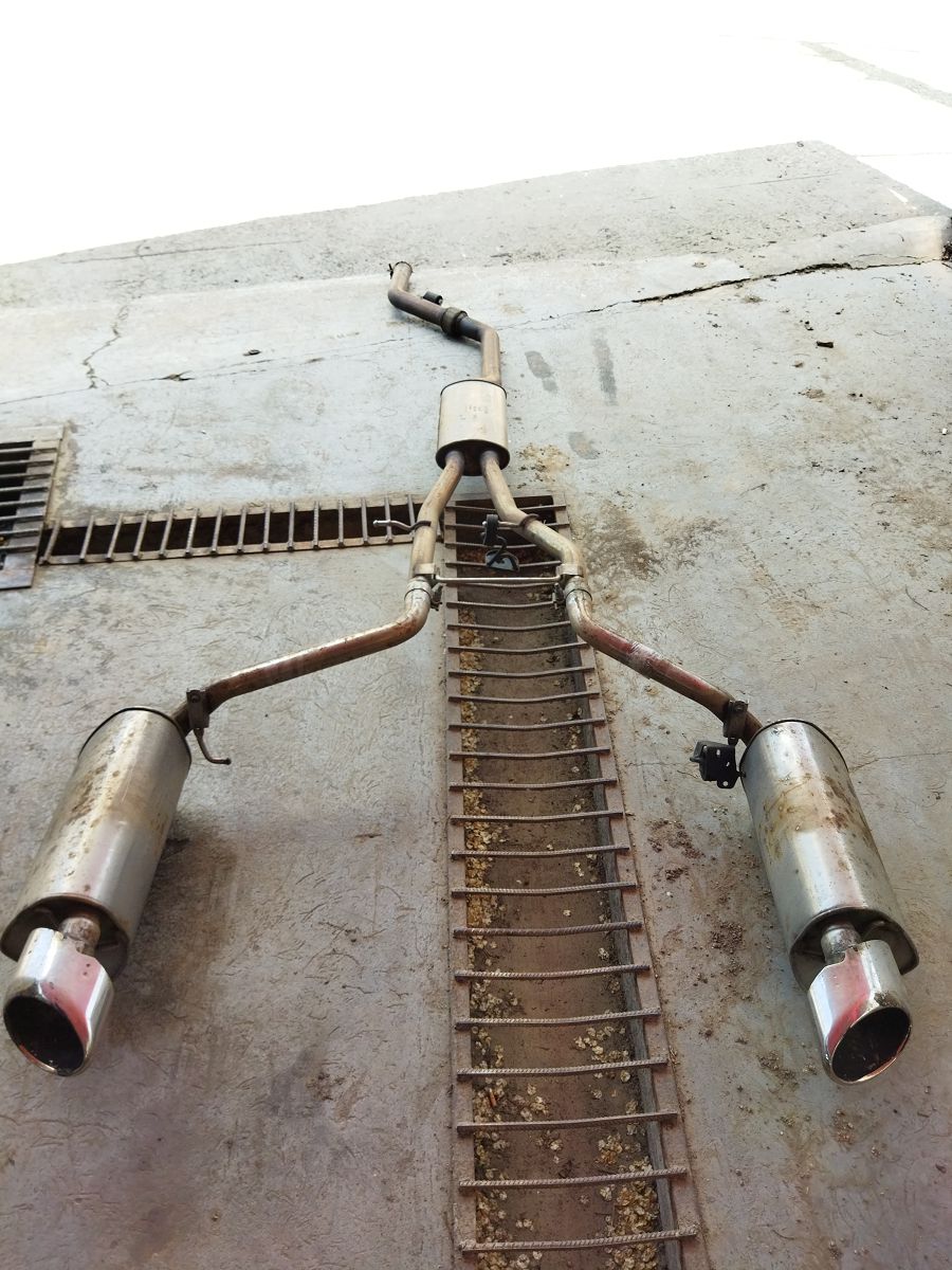 Xf. Вихлопна труба (в зборі) Jaguar XF 2013-2015 C2Z18701 Jaguar XF Xf. Вихлопна труба (в зборі) Jaguar XF 2013-2015 C2Z18701 Jaguar XF