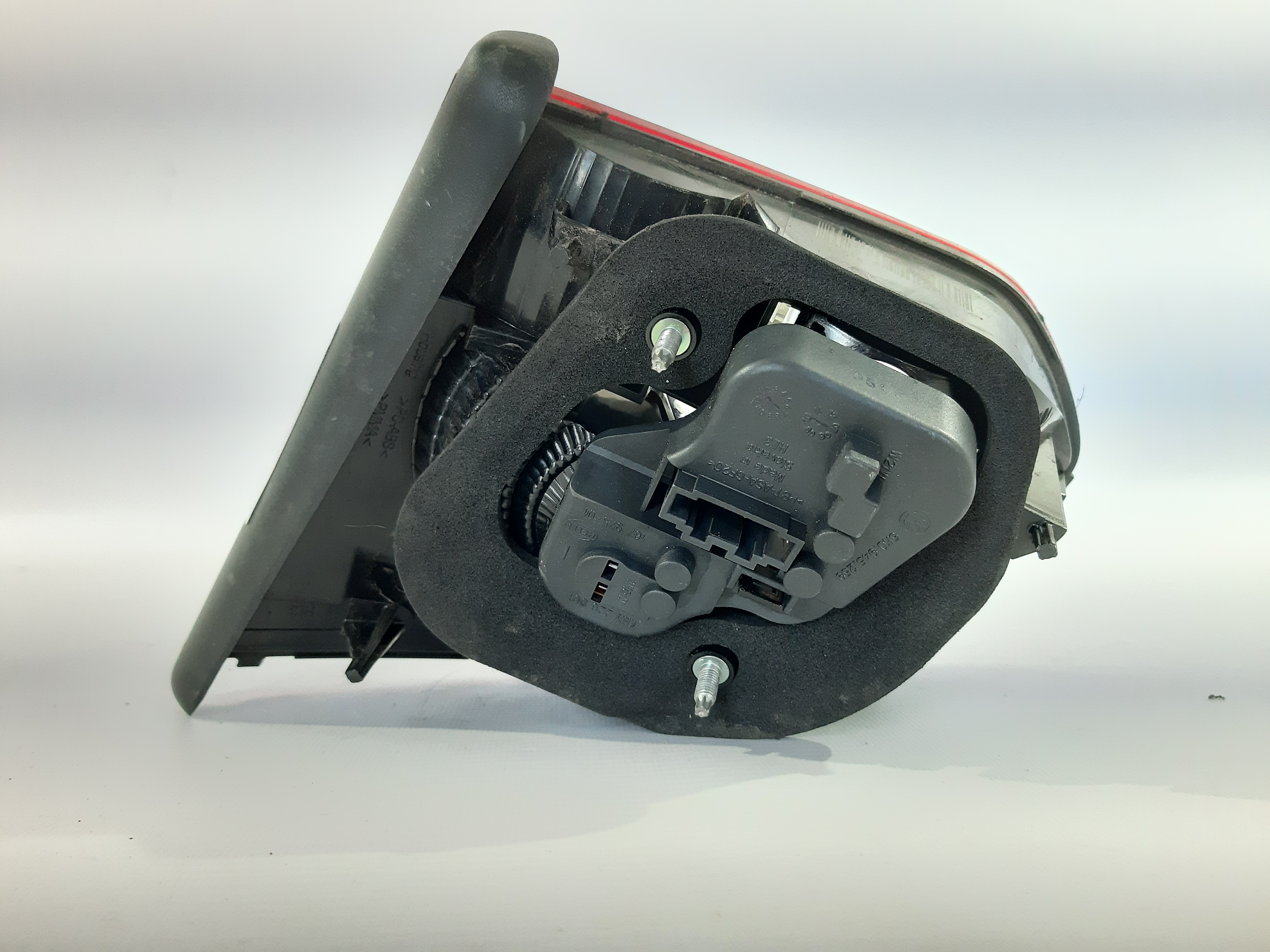 Golf Ліхтар внутрішній лівий Volkswagen Golf 2010-2014 5K0945093T Volkswagen Golf 6