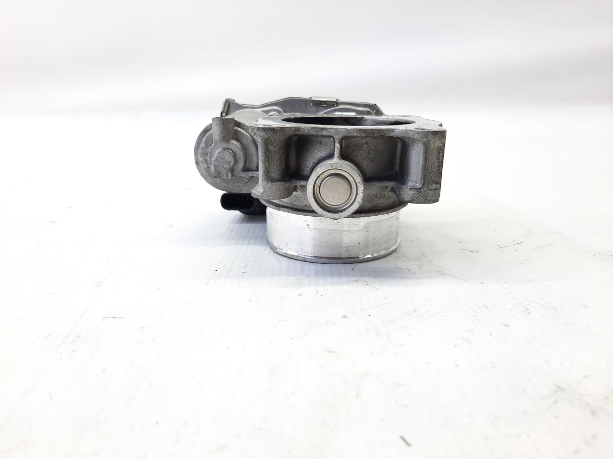 Malibu Дросельна заслінка Chevrolet Malibu 2013-2016 12670839 Chevrolet Malibu 4