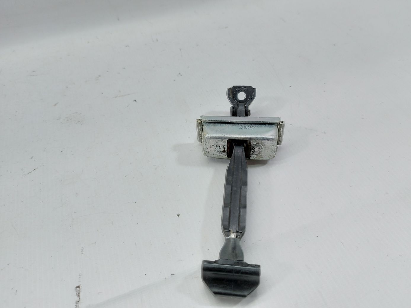 200. Обмежувач дверей задньої правої Chrysler 200 2015-2017 68145322AE Chrysler 200 200. Обмежувач дверей задньої правої Chrysler 200 2015-2017 68145322AE Chrysler 200