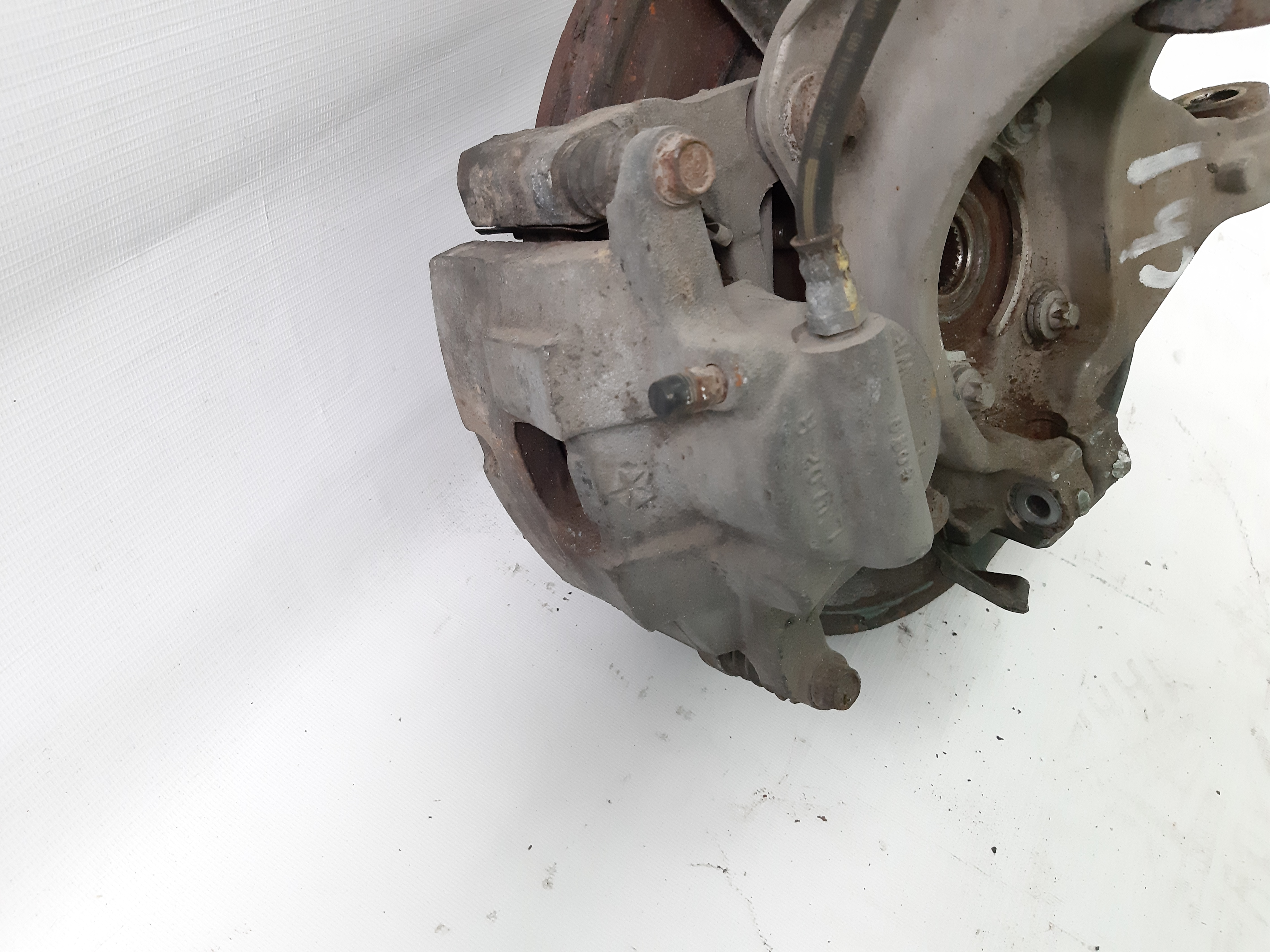 200s Суппорт тормозной передний правый Chrysler 200 S 2015-2017 68225168AC Chrysler 200 S 17