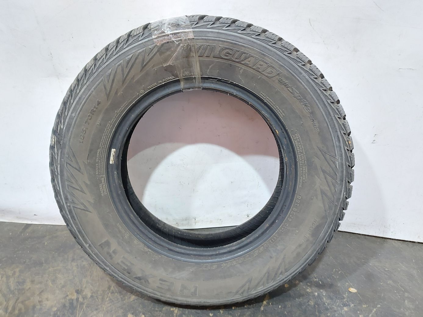  Гума Nexen Winguard 195/70R14 (L 300) 16
