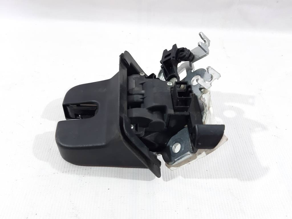 Jetta wagon Замок крышки багажника Volkswagen Jetta wagon 2011-2018 5C6827505H Volkswagen Jetta 2