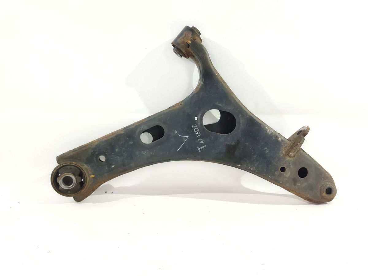 Forester Рычаг передний левый нижний Subaru Forester 2014-2018 20202SG012 Subaru Forester 9 Forester Рычаг передний левый нижний Subaru Forester 2014-2018 20202SG012 Subaru Forester 9