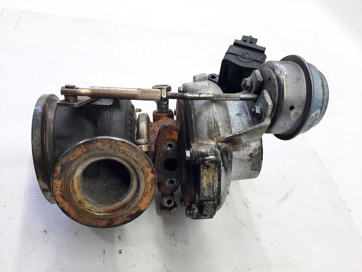 7 series Турбіна двигуна ліва BMW 7 2012 11657646092 BMW 7 11