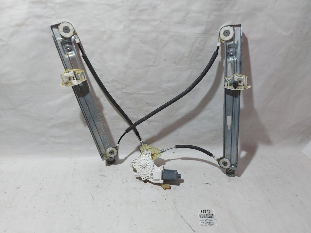 Compass Стеклоподъёмник двери передней правой(электрический) Jeep Compass 2007-2016 68002896AA Jeep Compass 3