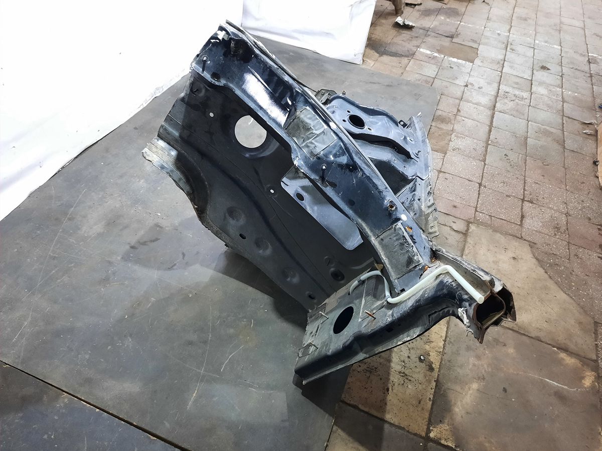 Charger Чверть передня права Dodge Charger 2011-2014 68093434AJ Dodge Charger 7