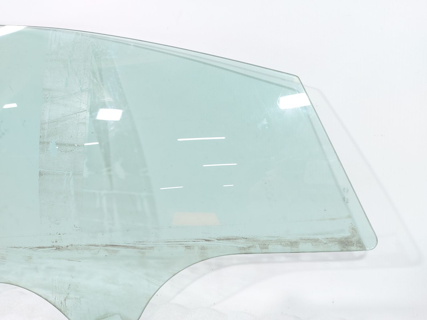 Sonata Скло дверей передньої правої Hyundai Sonata 2011-2015 824213S010 Hyundai Sonata 4