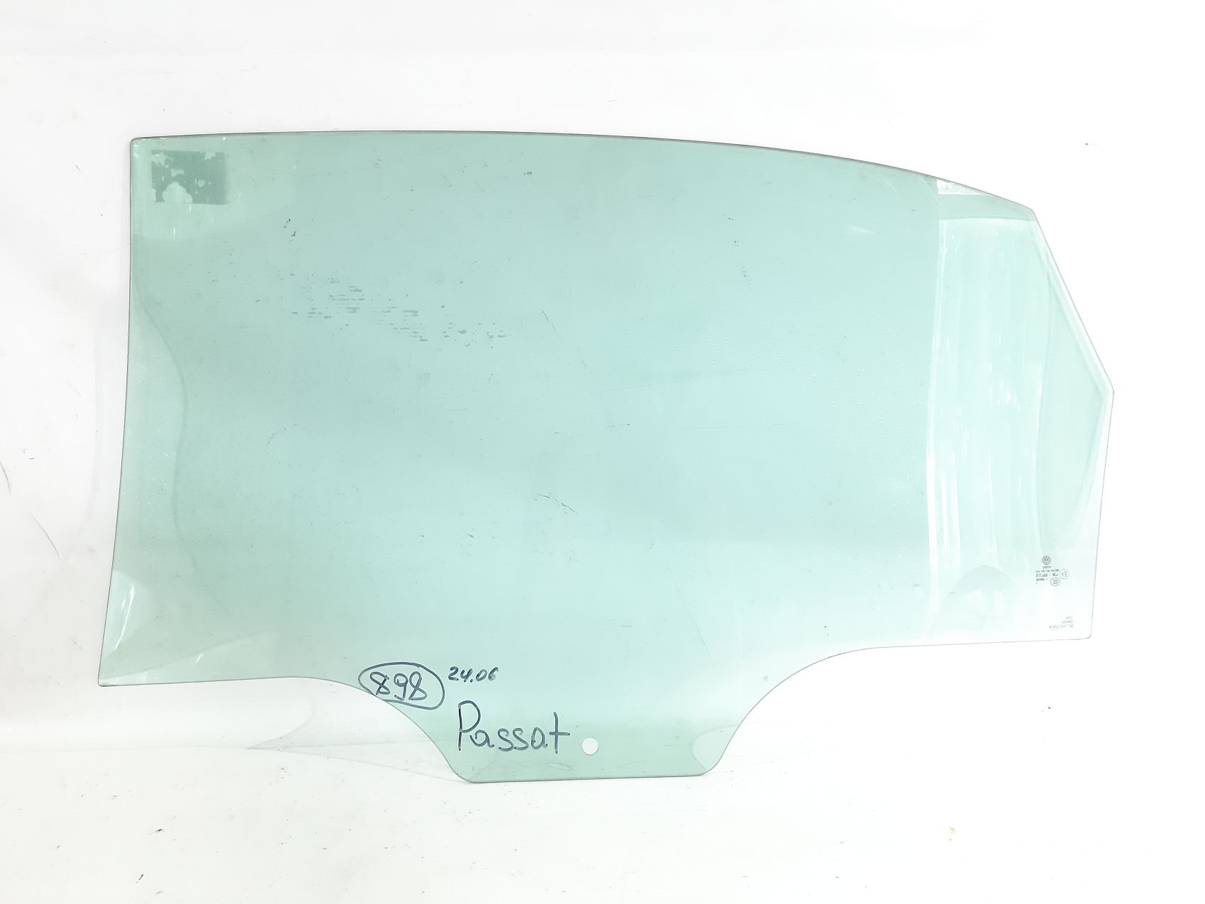 Passat cc Стекло двери задней правой Volkswagen Passat CC 2012-2020 561845026A Volkswagen Passat CC 3