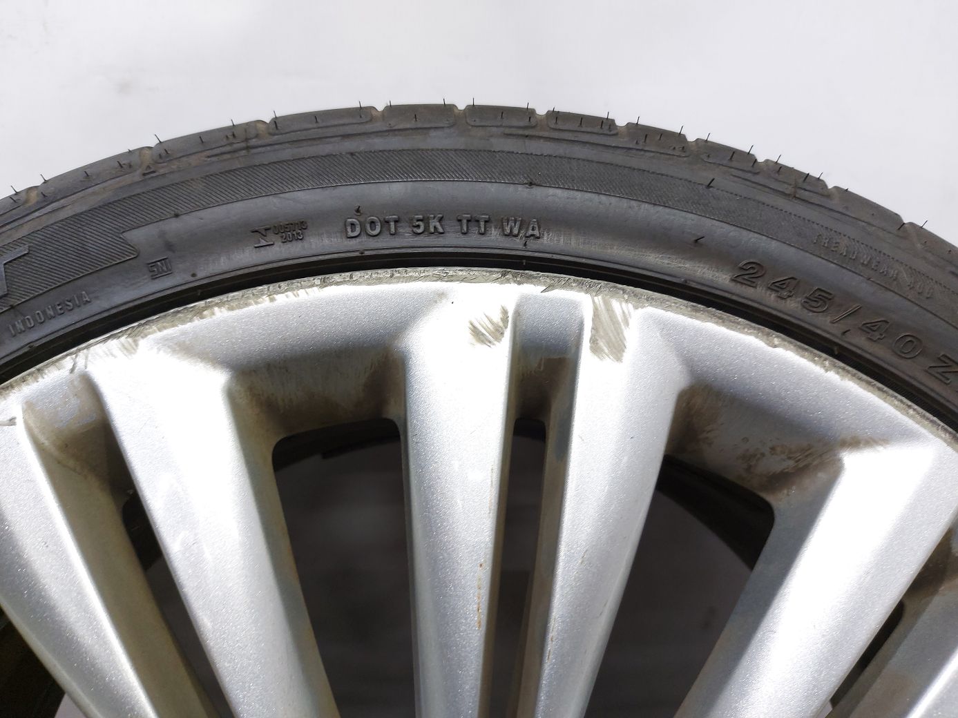 Xf Колісний диск R19 Jaguar XF 2013-2015 C2P12613 Jaguar XF 3 Xf Колісний диск R19 Jaguar XF 2013-2015 C2P12613 Jaguar XF 3