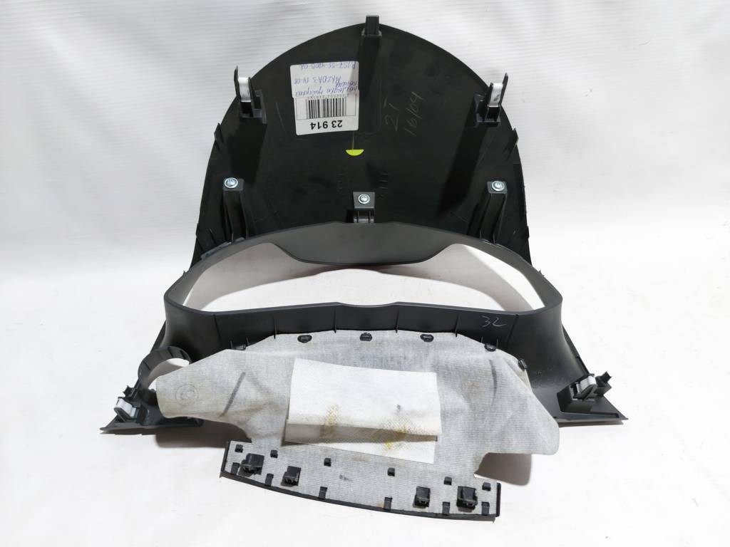 3 Накладка панелі приладів Mazda 3 2014-2018 BJS755420B02 Mazda 3 13 3 Накладка панелі приладів Mazda 3 2014-2018 BJS755420B02 Mazda 3 13