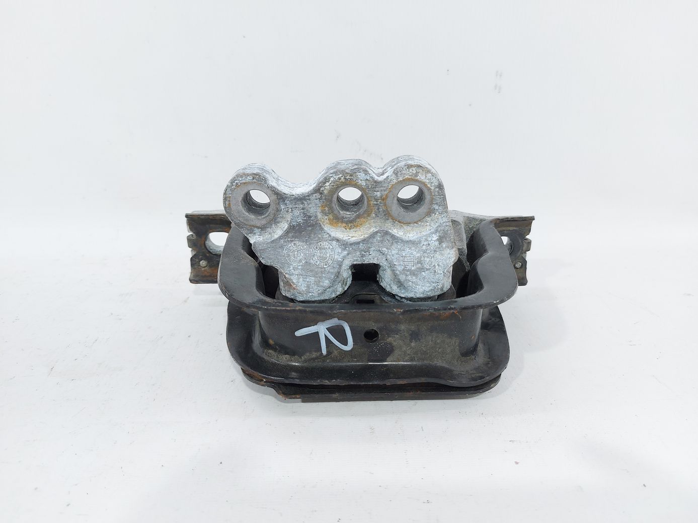 Equinox Подушка двигуна передня Chevrolet Equinox 2010-2017 22774206 Chevrolet Equinox 2