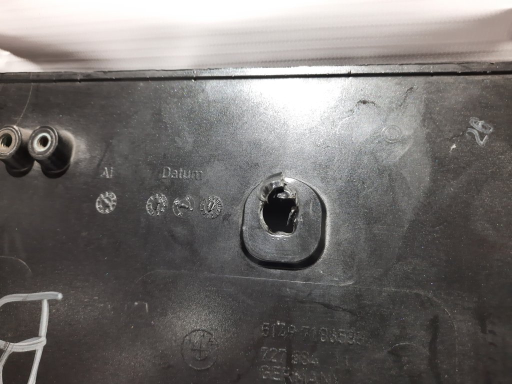 7 series Накладка кришки багажника BMW 7 2012 51497186533 BMW 7 8