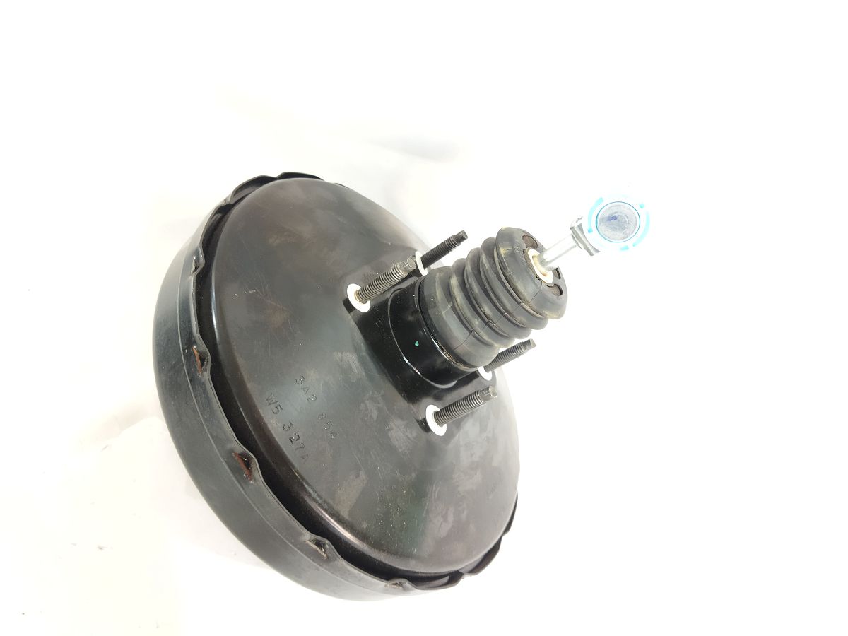 Fiesta Головний гальмівний циліндр Ford Fiesta 2011-2019 AE8Z2005B Ford Fiesta 2