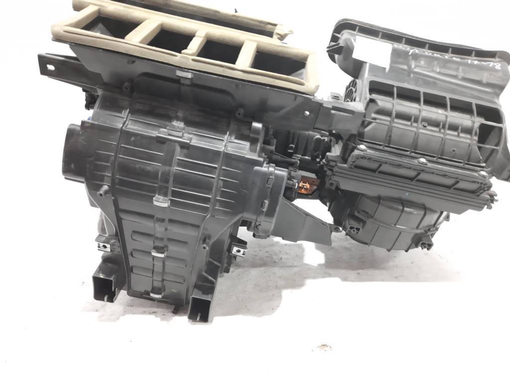 Forte Піч Kia Forte 2017-2018 97205A7340 Kia Forte 4