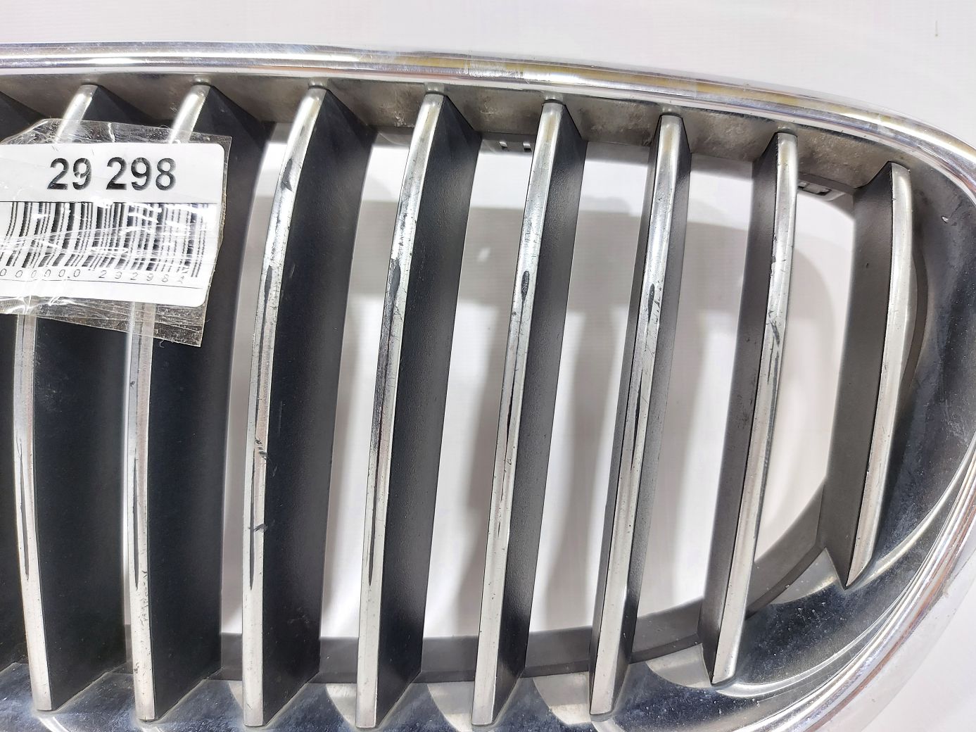 5 series Решітка бампера верхня ліва (ніздря) BMW 5 series 2011-2013 51137261355 BMW 5 series 2