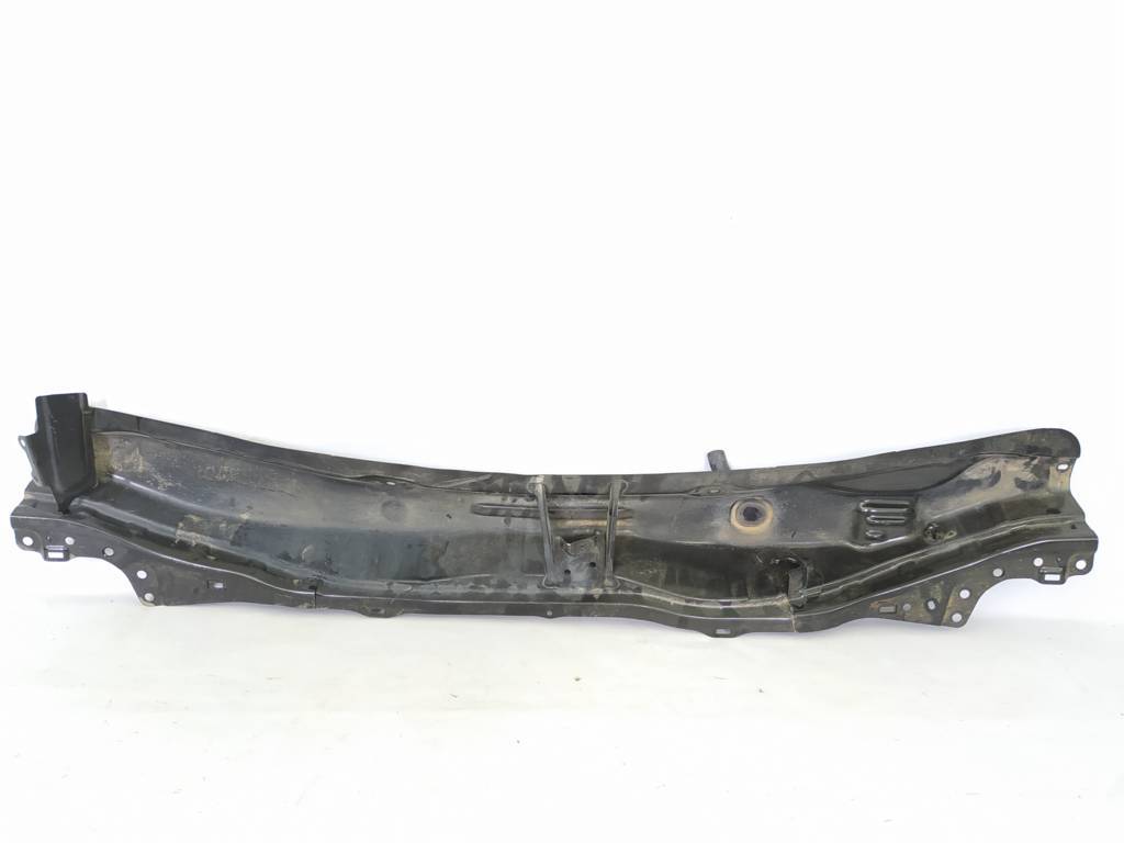 Camry Водосток центральный под лобовое стекло Toyota Camry 2012-2017 5570206090 Toyota Camry 9