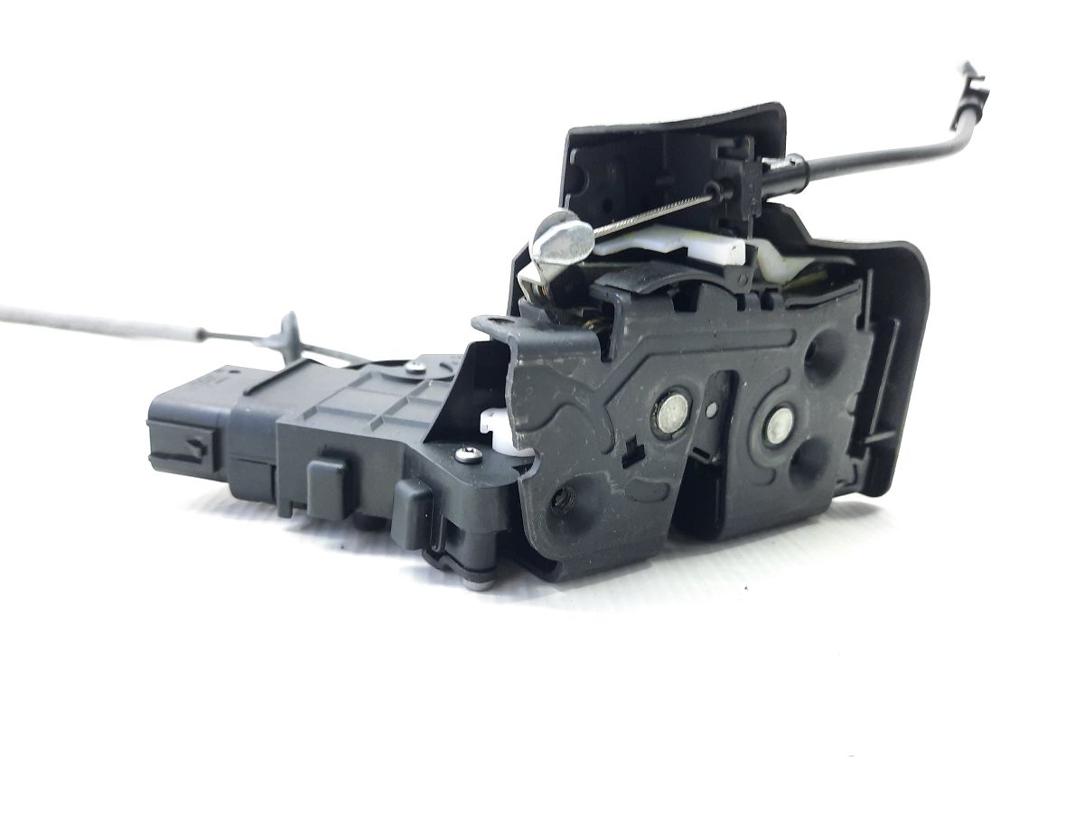 S80 Замок двери задней левой с кронштейном Volvo S80 2007-2016 31253916 Volvo S80 5