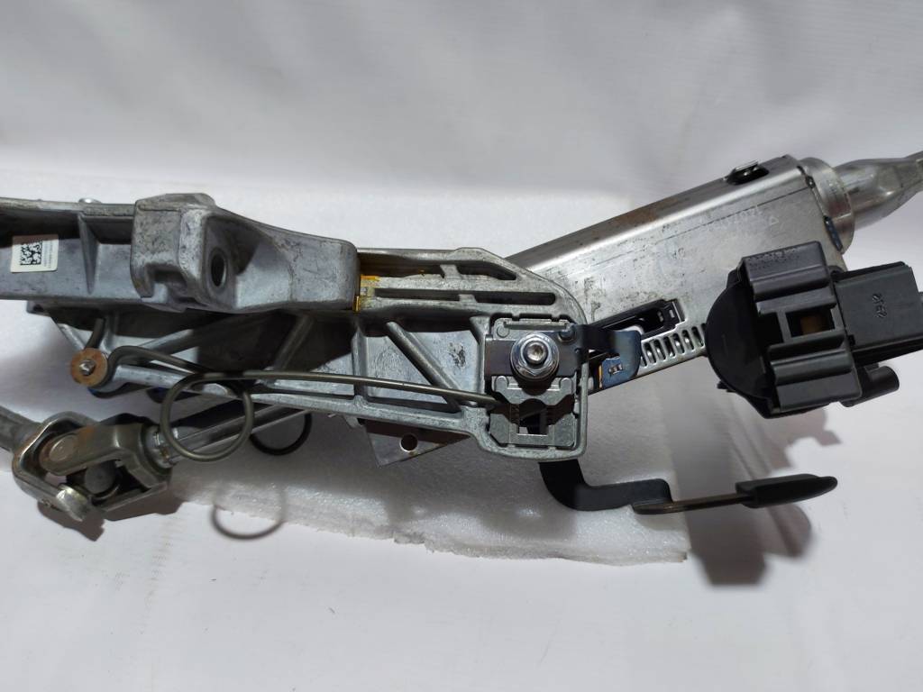 Escape Рульова колонка Ford Escape 2013-2014 CV6Z3C529A Ford Escape 6