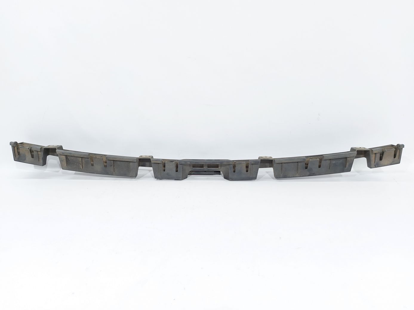Volt Крепление бампера заднего центральное Chevrolet Volt 2011-2015 22820091 Chevrolet Volt 8