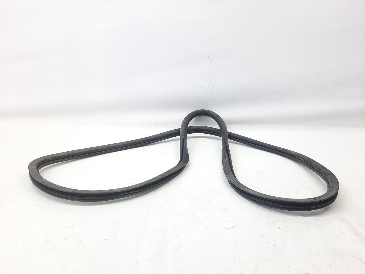 Dart Ущільнювальна гумка отвору дверей задньої лівої/правої Dodge Dart 2013-2019 68085078AF Dodge Dart 8