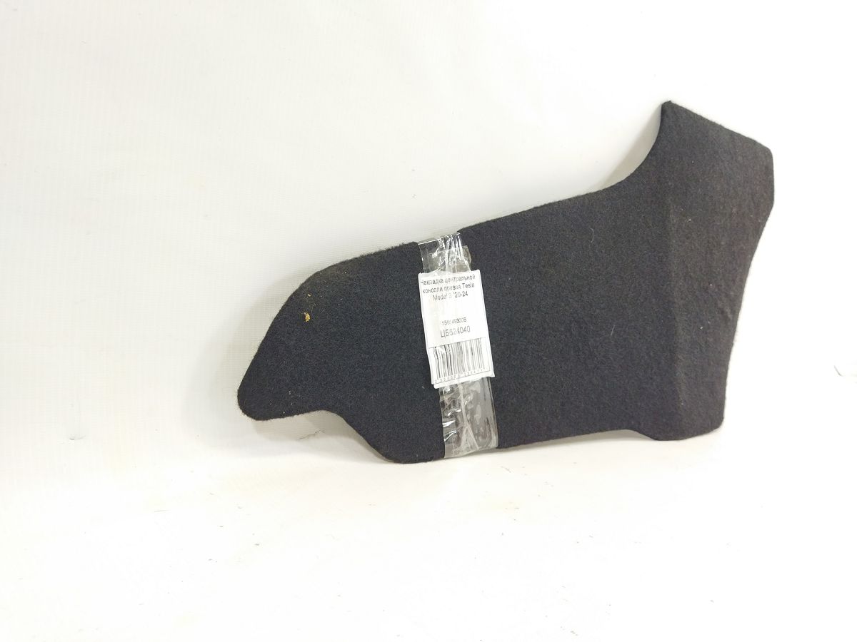 Model 3 Накладка центральної консолі права Tesla Model 3 2020-2024 156149300B Tesla Model 3 3