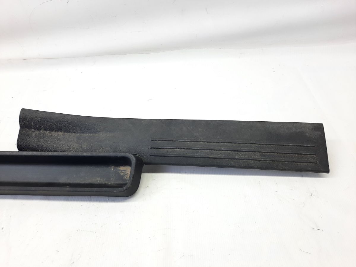 Grand caravan Обшивка порога переднего левая Dodge Grand Caravan 2011-2020 1PF45DX9AB Dodge Grand Caravan 2