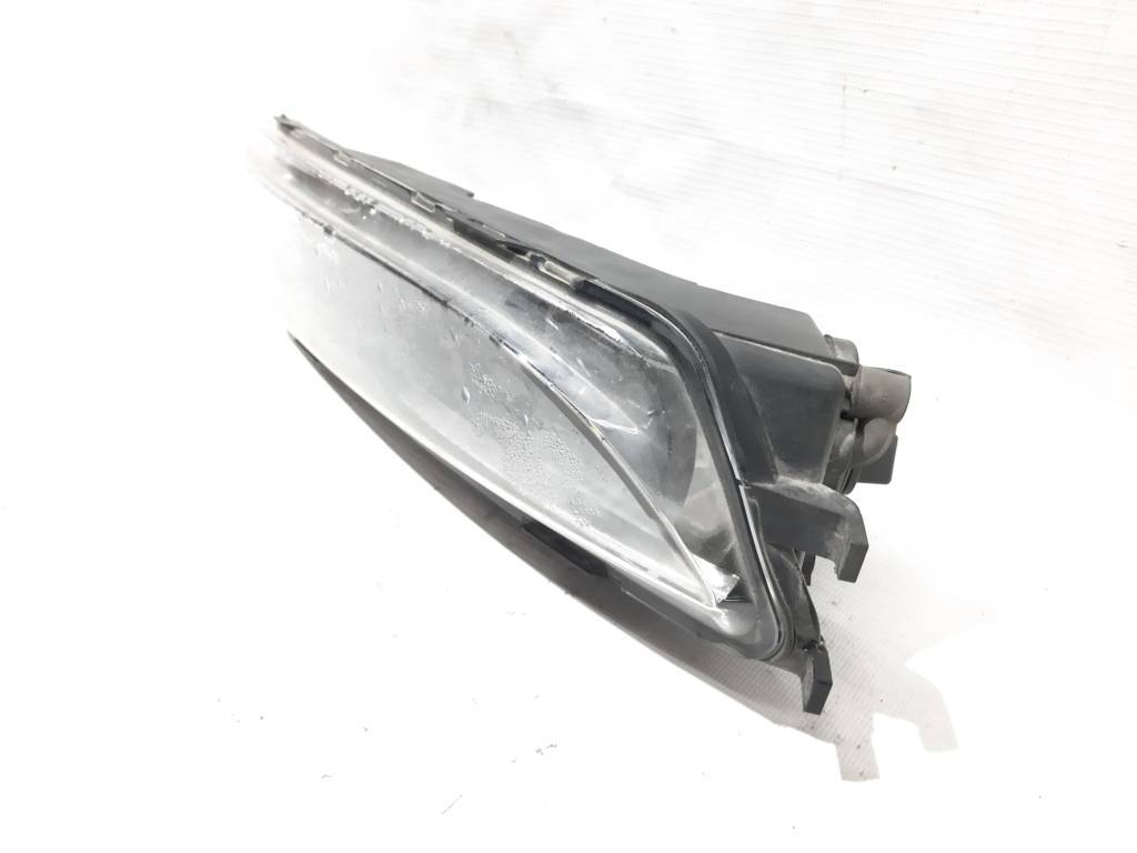 Passat cc Фара противотуманная левая Volkswagen Passat CC 2007-2017 6C0941699 Volkswagen Passat CC 2