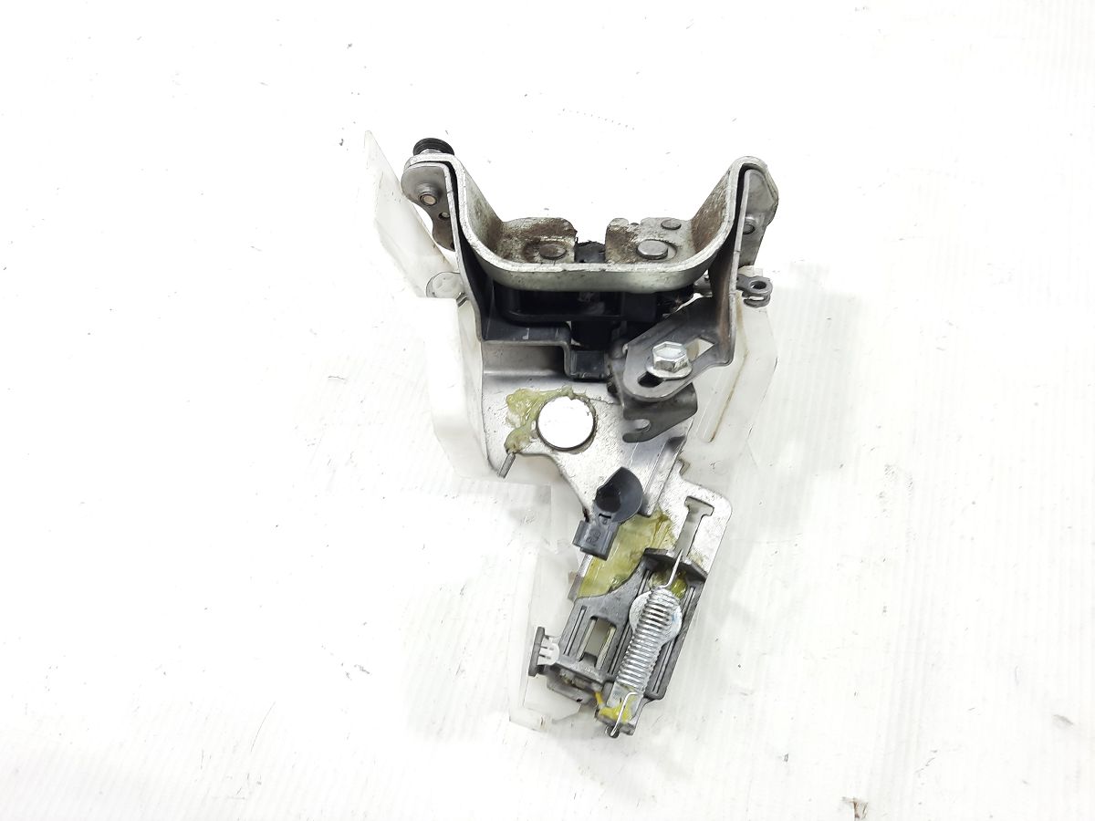 Sienna. Замок двері задньої правої передній Toyota Sienna 2011-2019 6937008031 Toyota Sienna