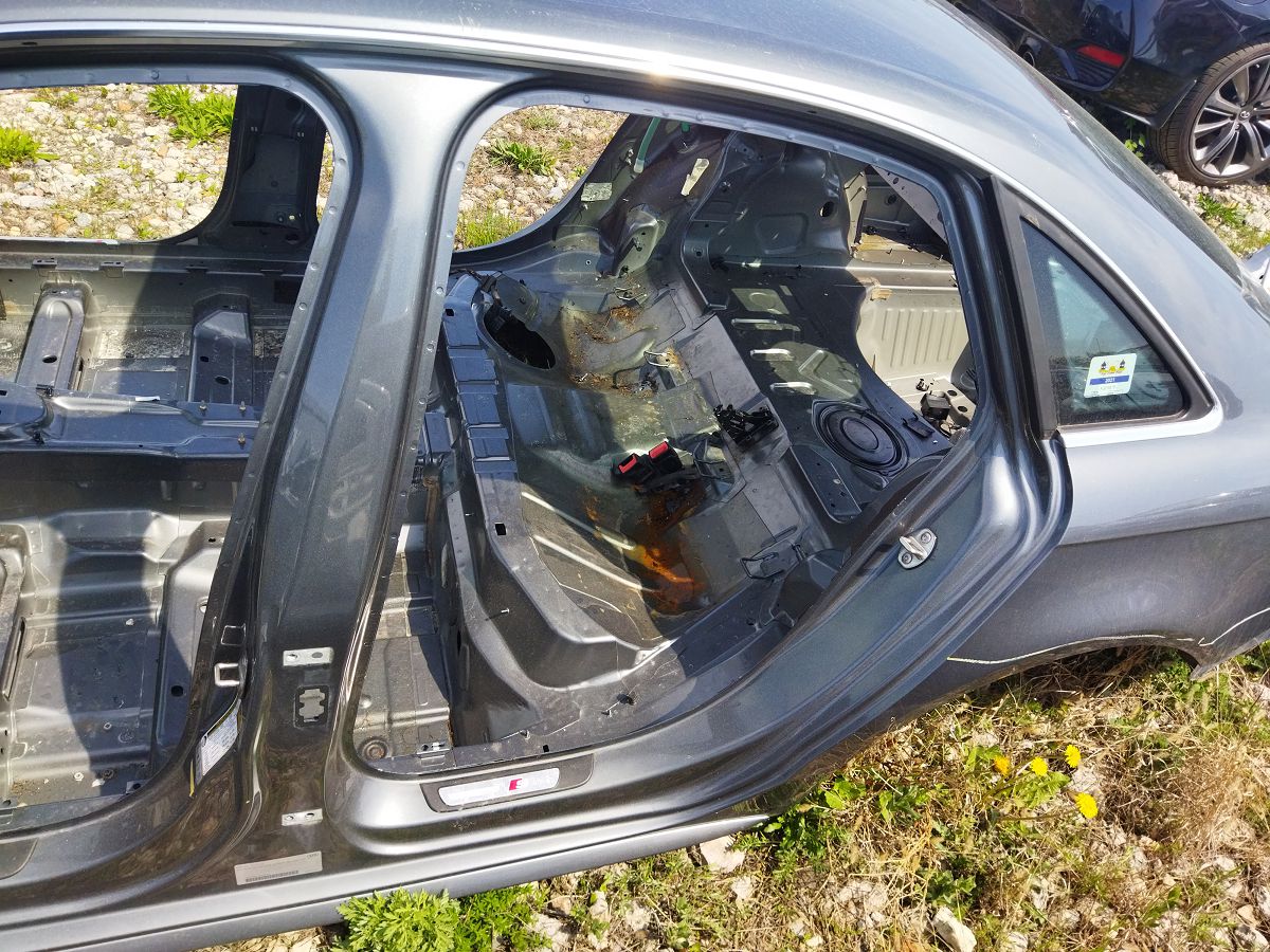A4 Кузов голый (можно резать) Audi A4 2009-2016 8K5800403A Audi A4 16