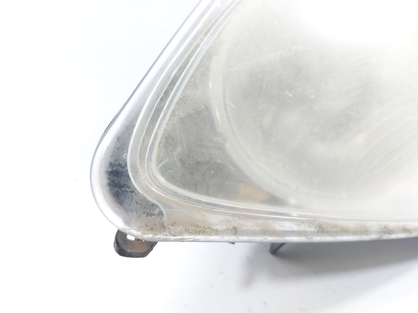 Товары с дефектами Фара передняя левая (битая) Chevrolet HHR 2006-2011 15827441 Chevrolet HHR 2