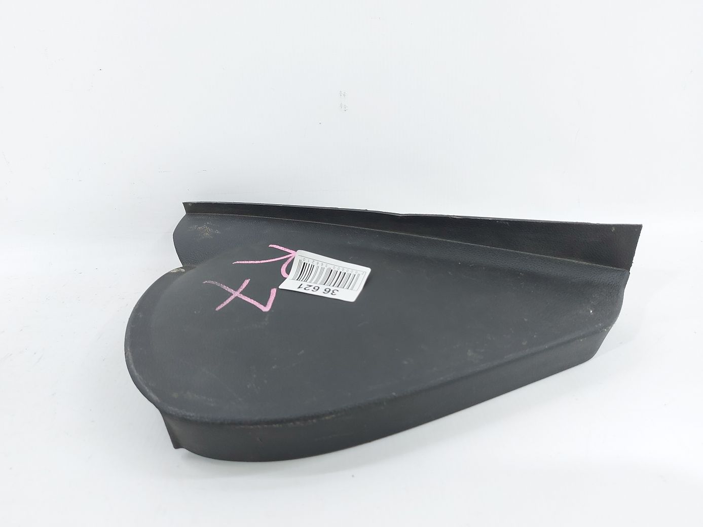 Cruze Накладка торпеди збоку права Chevrolet Cruze 2016-2018 84035582 Chevrolet Cruze 2