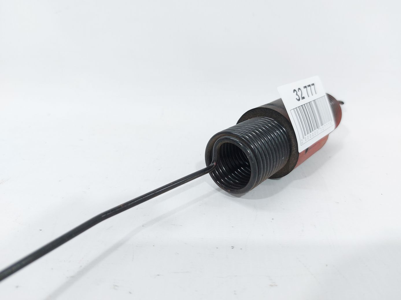 Fiesta sedan Пружина кришки багажника Ford Fiesta sedan 2011-2019 BE8Z5442760A Ford Fiesta sedan 6 Fiesta sedan Пружина кришки багажника Ford Fiesta sedan 2011-2019 BE8Z5442760A Ford Fiesta sedan 6