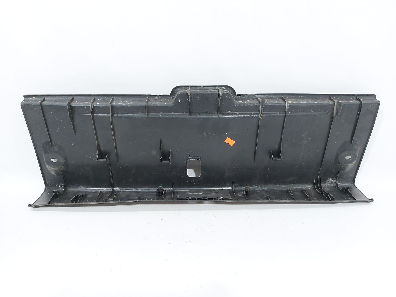 Sentra Накладка задней панели багажного отделения Nissan Sentra 2013-2019 849213SG0A Nissan Sentra 5