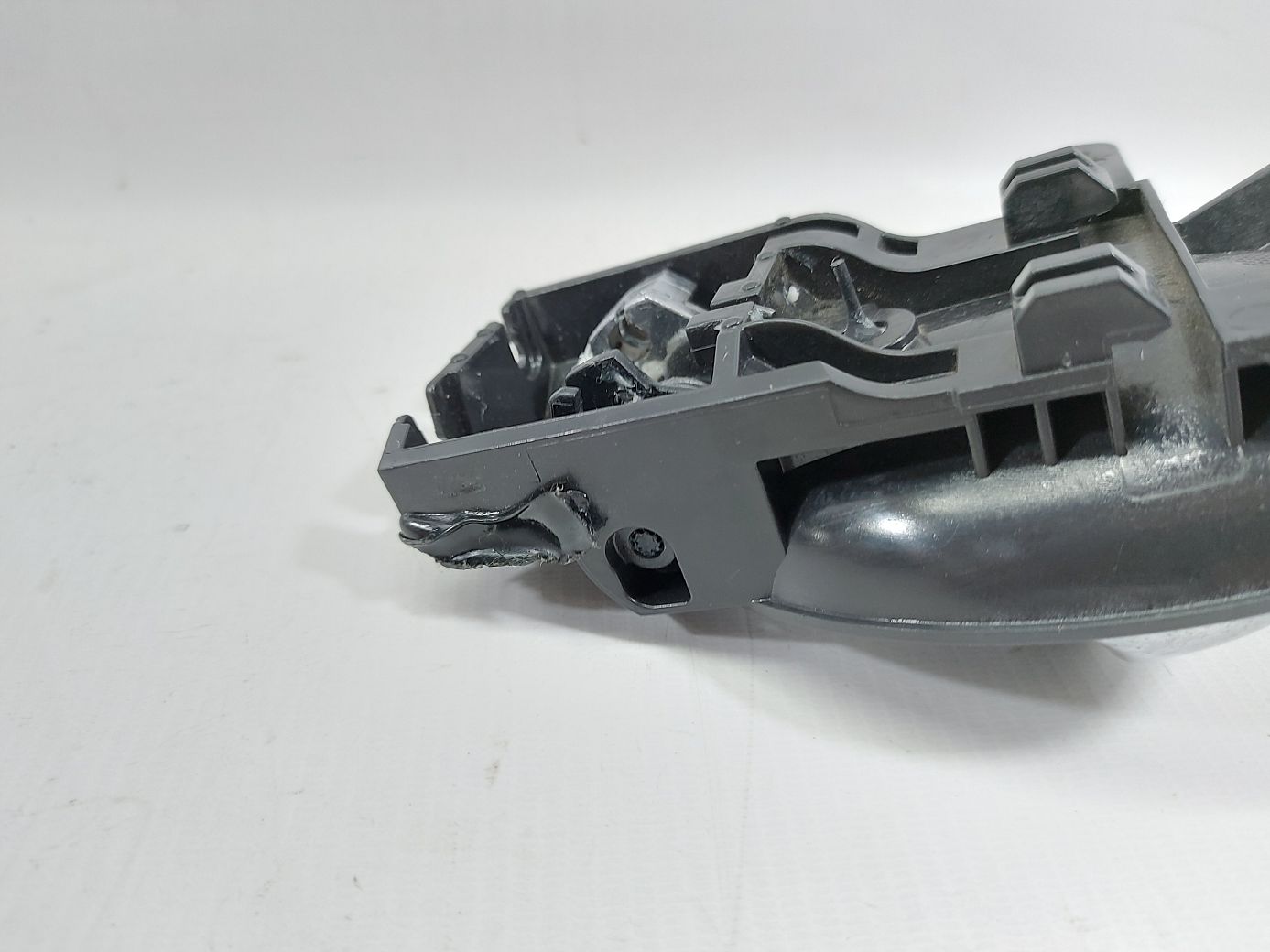 Versa note Ручка двери задней левой внутренняя (хром) Nissan Versa Note 2014-2017 806713WC1B Nissan Versa Note 3