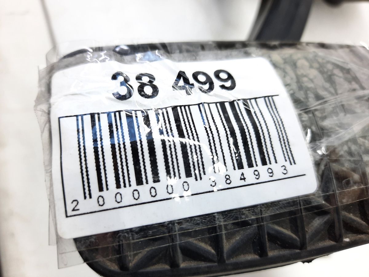 Malibu Педаль гальма Chevrolet Malibu 2018 84091163 Chevrolet Malibu 12