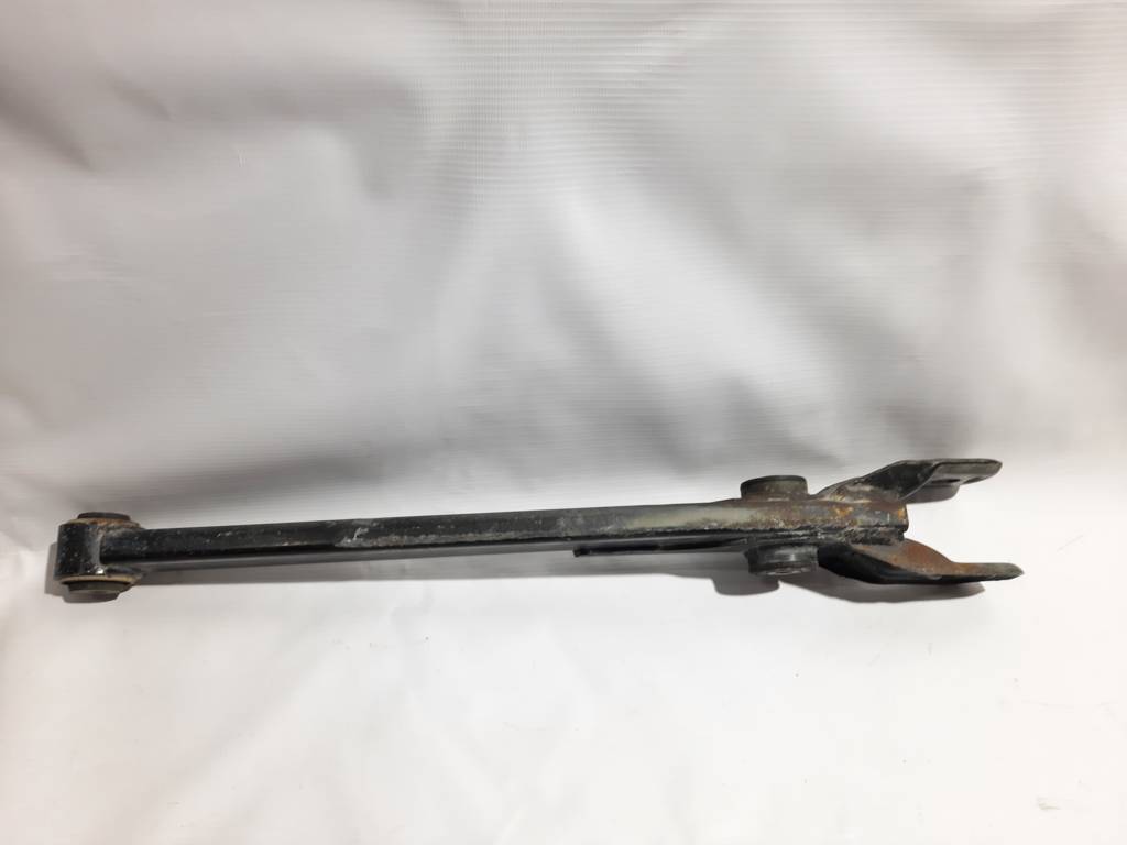 Dart Рычаг задний левый/правый нижний Dodge Dart 2013-2019 68080590AE Dodge Dart 81