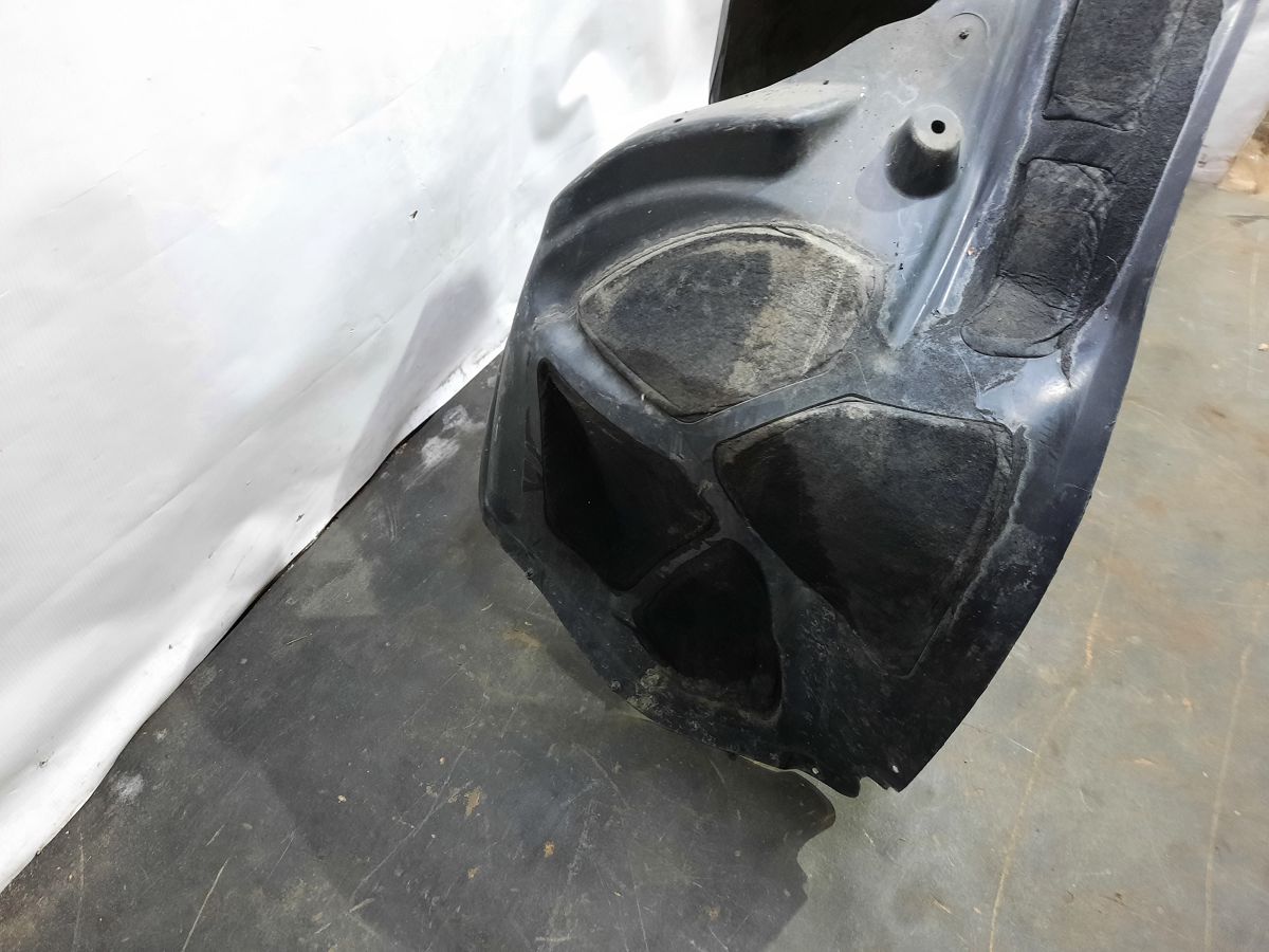 Charger Підкрилок передній правий Dodge Charger 2011-2014 68083028AH Dodge Charger 2