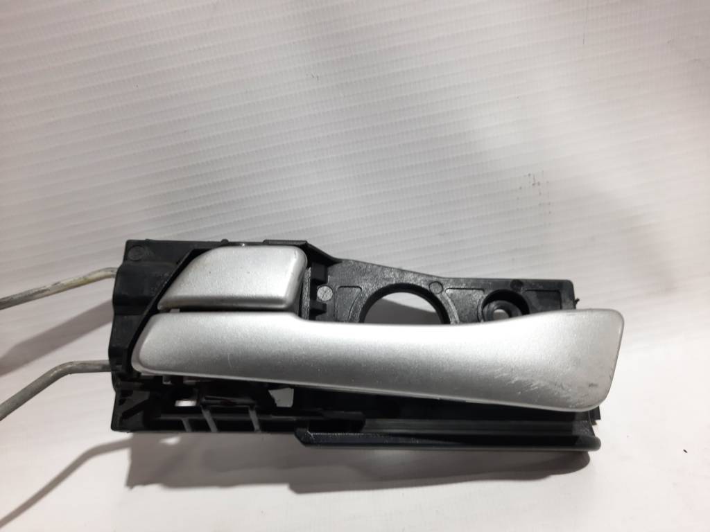 Accent hatchback Замок двери задней левой Hyundai Accent Hatchback 2012-2017 814101R020 Hyundai Accent Hatchback 14