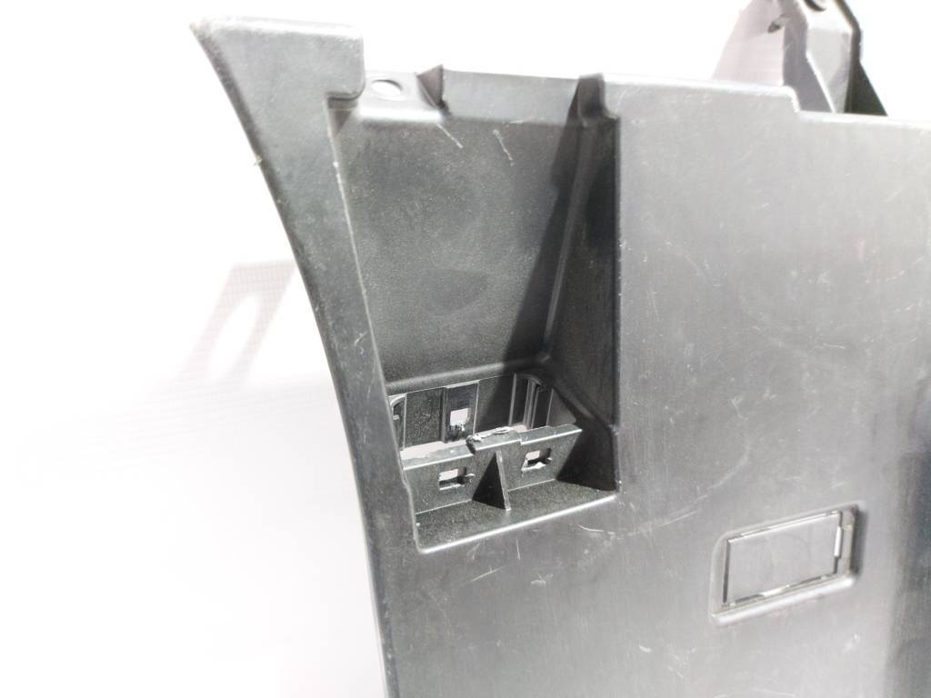 Passat s Накладка под бардачок Volkswagen Passat S 2012-2019 5618630839B9 Volkswagen Passat S 4