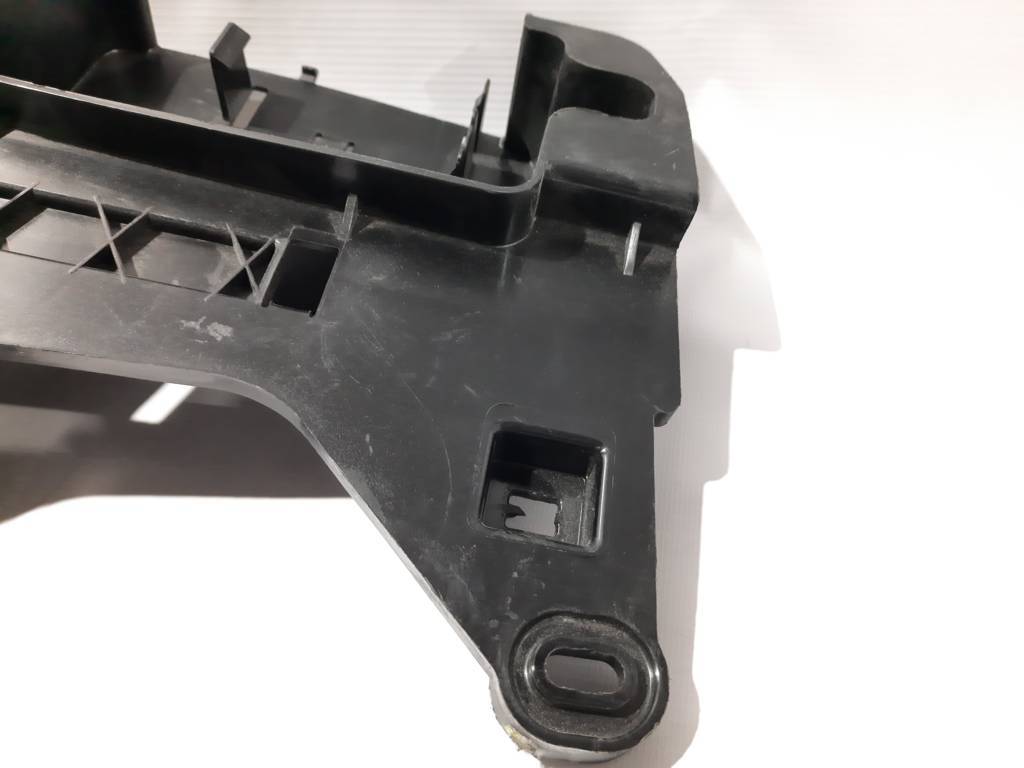 Passat s Кронштейн клеммника Volkswagen Passat S 2012-2018 561971503A Volkswagen Passat S 2